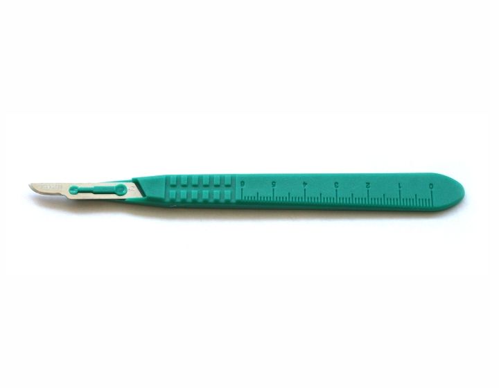 Скальпель Ribbel № 15 стерильный, с пластиковой ручкой, 10шт